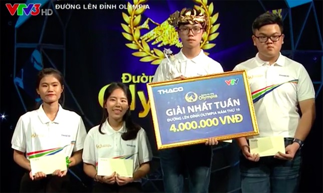 10X từng đọc diễn văn tốt nghiệp mẫu giáo nhất Olympia với 340 điểm ảnh 3