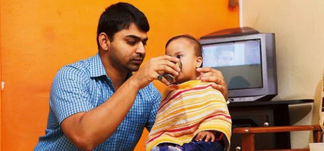 Chàng trai làm bố đơn thân của cậu bé bệnh Down ảnh 1