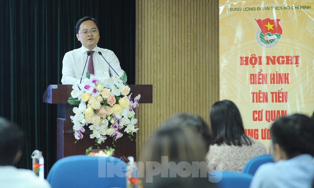 Vinh danh 9 tập thể, 14 cá nhân điển hình thi đua yêu nước ảnh 1