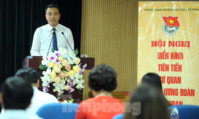 Vinh danh 9 tập thể, 14 cá nhân điển hình thi đua yêu nước ảnh 2