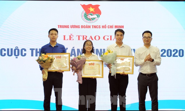Vinh danh 10 dự án tình nguyện sáng tạo vì cộng đồng xuất sắc nhất ảnh 4
