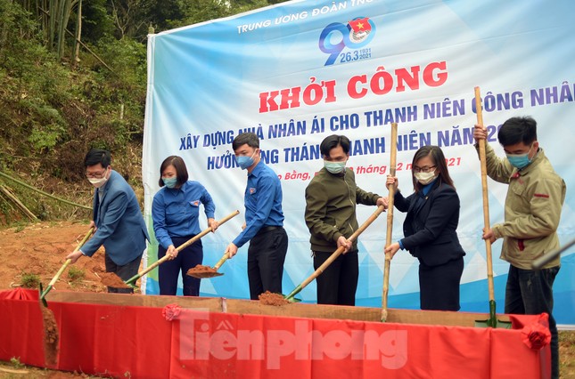 Khởi công Nhà 100 đồng, Nhà Nhân ái tặng thanh niên vùng cao có hoàn cảnh khó khăn ảnh 6