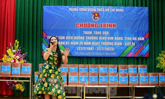 Bí thư thứ nhất T.Ư Đoàn: Thế hệ trẻ hiểu giá trị hòa bình và biết ơn cống hiến của thế hệ cha anh ảnh 2