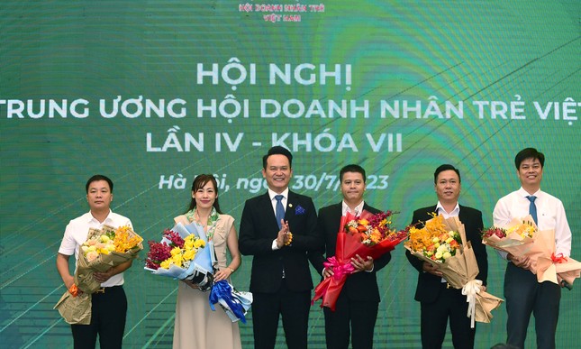 Trung ương Hội Doanh nhân trẻ Việt Nam kiện toàn nhân sự, thành lập thêm câu lạc bộ ảnh 6