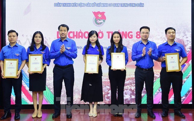 Kiên trì thực hiện đẩy mạnh học tập, quán triệt Nghị quyết Đại hội Đoàn toàn quốc lần thứ XII ảnh 6