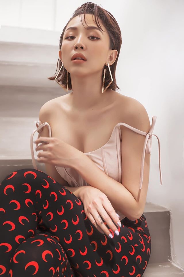 Chưa vội sinh con, mỹ nhân nóng bỏng bậc nhất Vbiz ngày càng sexy - 12 Chưa vội sinh con, mỹ nhân nóng bỏng bậc nhất Vbiz ngày càng sexy - 12