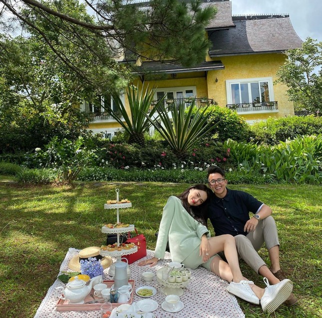 Cặp đôi “cẩu lương” được quan tâm nhất showbiz Việt: Ồn ào nhưng không “quá lố“ ảnh 8