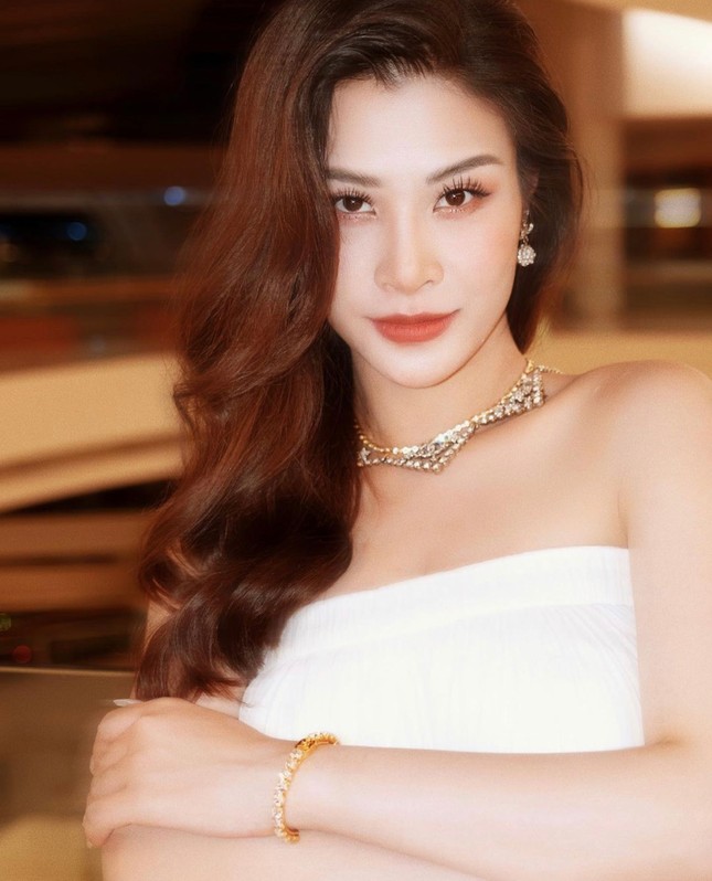 Câu chuyện tình “cổ tích giữa đời thường” Đông Nhi- Ông Cao Thắng ảnh 6