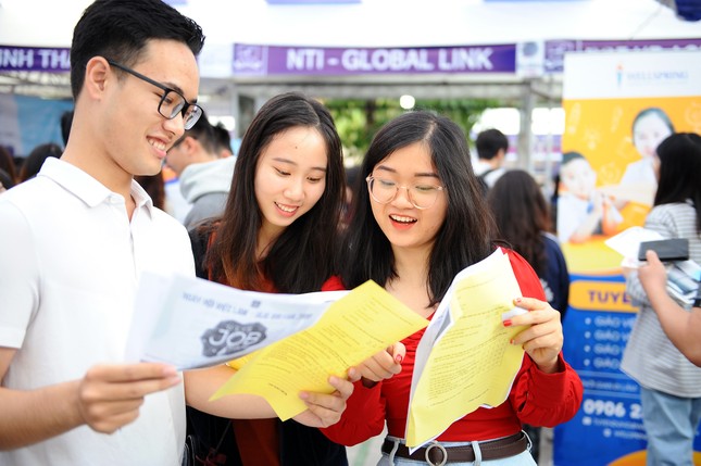 Chiến dịch "10.000 việc làm vì cộng đồng, chống thất nghiệp mùa dịch" ảnh 1