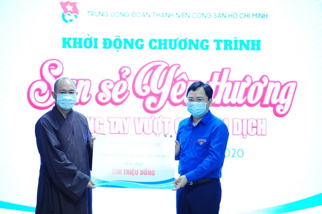 "San sẻ yêu thương" cùng những hoàn cảnh khó khăn ảnh 3