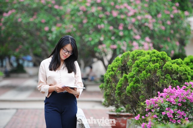 Bảng thành tích “khủng” của nữ sinh ĐH Ngoại ngữ ảnh 4