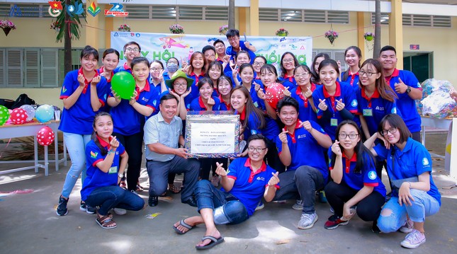 Nữ Chủ tịch Hội Sinh viên mê những cung đường chạy ảnh 12