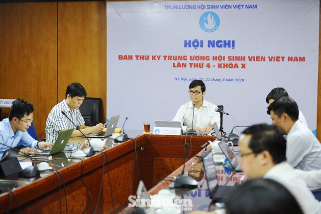 Nhiều mô hình, giải pháp sáng tạo trong bối cảnh dịch COVID-19 ảnh 1