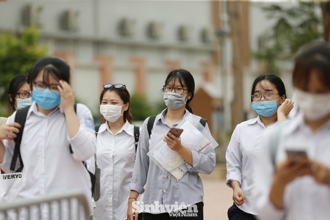 Cách tra cứu điểm thi tốt nghiệp THPT năm 2020 ảnh 1