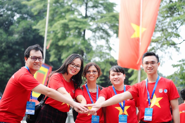 Tiếp tục triển khai các phong trào hành động cách mạng để khơi sức thanh niên (*) ảnh 2