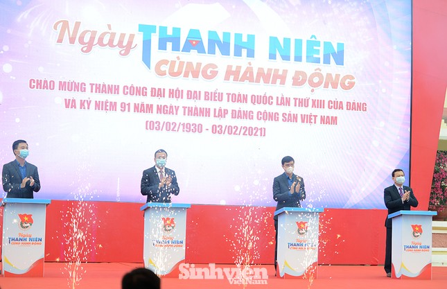 Hàng ngàn công trình thanh niên mừng Đảng quang vinh ảnh 1