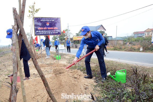 Hàng ngàn công trình thanh niên mừng Đảng quang vinh ảnh 2