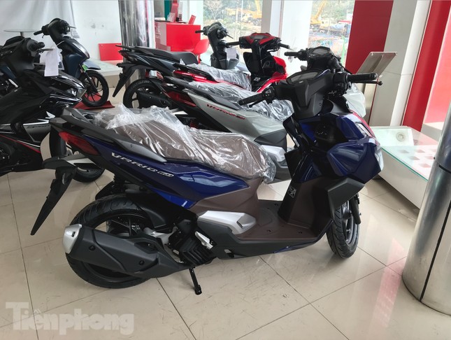 Honda tăng giá đề xuất nhiều mẫu xe máy ảnh 2