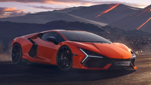 Lamborghini bán hết toàn bộ xe xăng ảnh 1