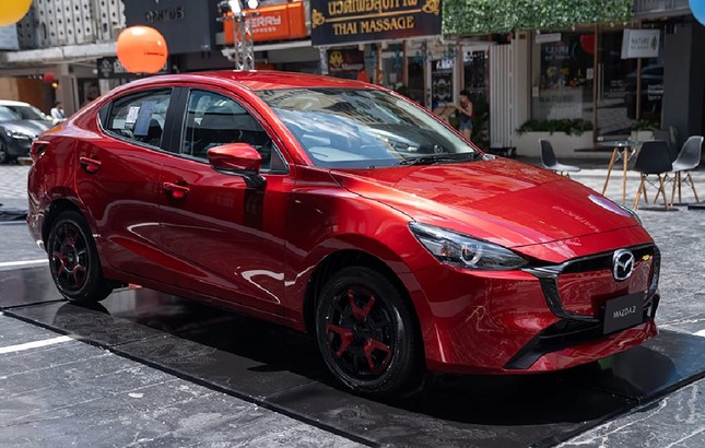 Mazda 2 bản nâng cấp cập bến thị trường Việt Nam ảnh 3