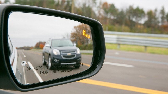 Tính năng hỗ trợ người lái trên ô tô giúp giảm hàng chục triệu vụ tai nạn ảnh 1