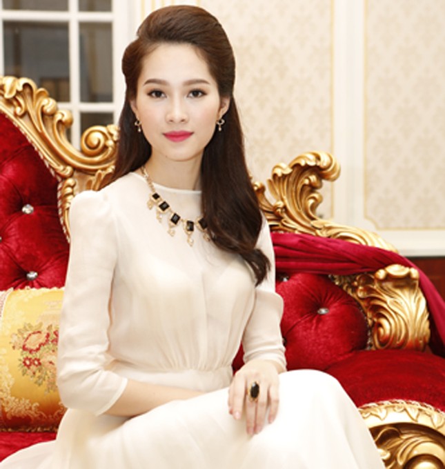 Họa sỹ nói về hoa hậu: Thần thái quyết định nhan sắc ảnh 2