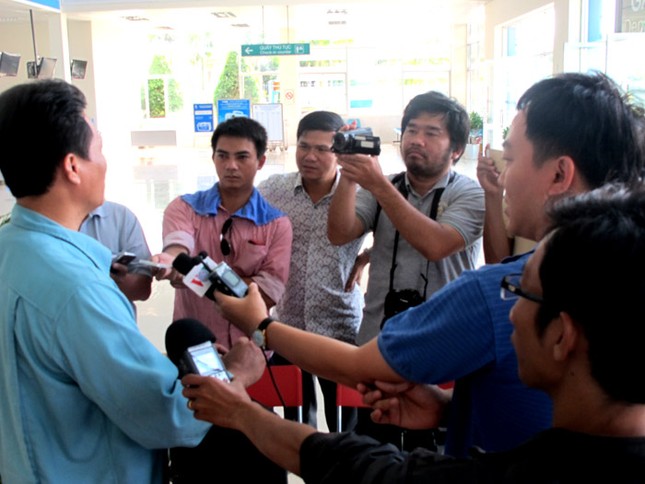 TRỰC TIẾP: Máy bay Malaysia vẫn mất tích bí ẩn ảnh 4