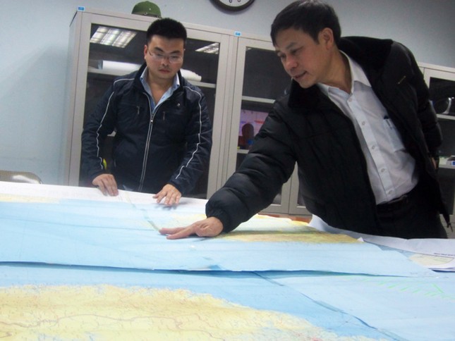 TRỰC TIẾP: Máy bay Malaysia vẫn mất tích bí ẩn ảnh 23
