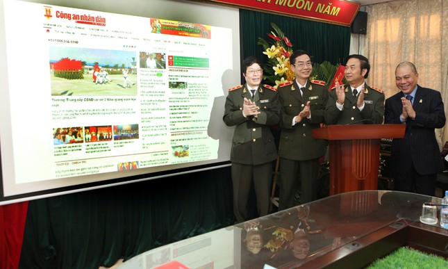 Báo Công an Nhân dân điện tử ra phiên bản mới ảnh 1