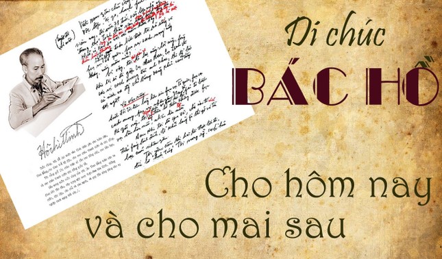 Toàn văn di chúc của Bác được công bố năm nào?