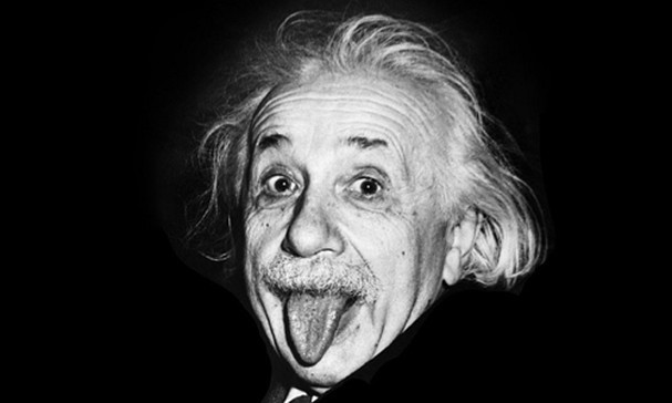 Ở độ tuổi đi học, Einstein không được coi là một học sinh giỏi, đúng hay sai?