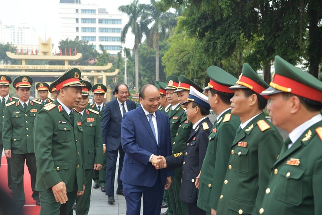 Học viện Quốc phòng phải nắm vững vấn đề, đấu tranh bảo vệ nền tảng tư tưởng của Đảng ảnh 2