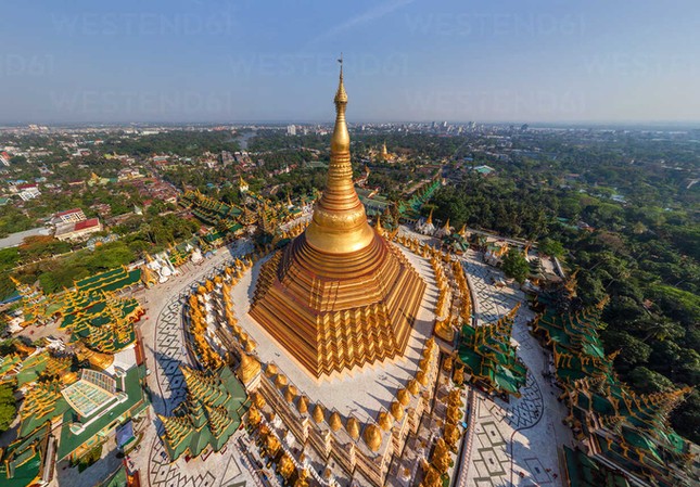 Chùa Shwedagon của nước này không chỉ dát hoàn toàn bằng váng lá mà còn được nạm bao viên kim cương?