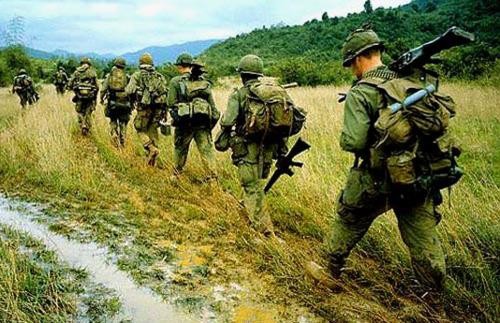 Trong cuộc chiến tranh xâm lược Việt Nam, đế quốc Mỹ đã trải qua mấy đời tổng thống?