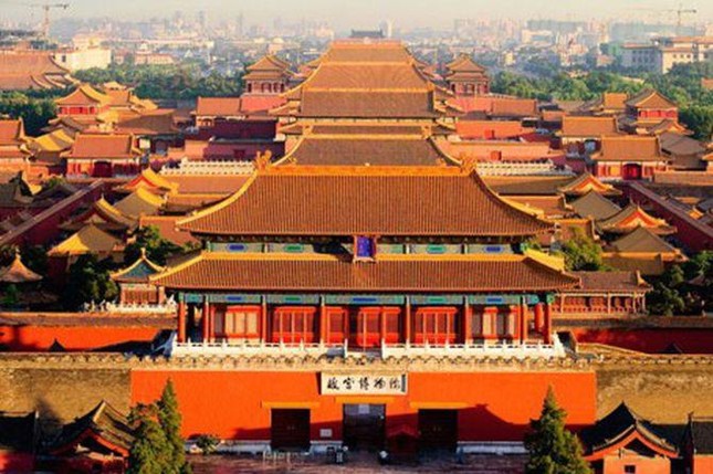 Vị sứ thần nước Việt nào có câu đối treo ở cổng Thiên An Môn?