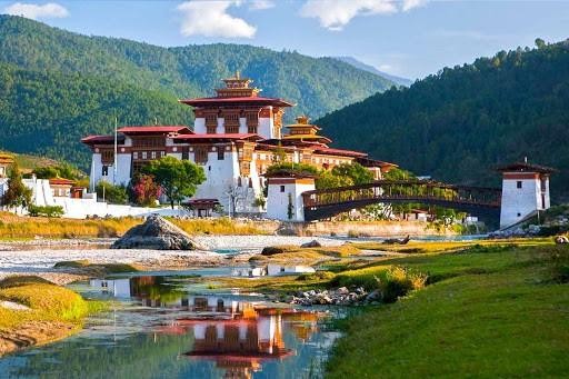 Quốc gia châu Á nào có địa hình trung bình cao nhất thế giới?