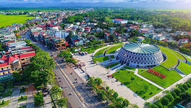 Tỉnh nào có đường biên giới với đồng thời hai nước Lào và Trung Quốc?