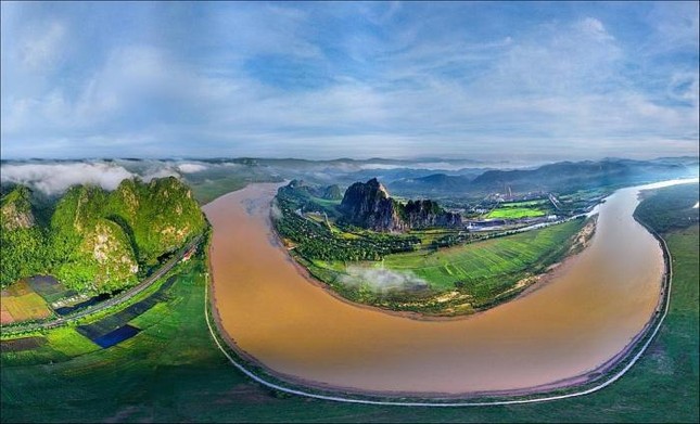 Việt Nam sở hữu từng nào dòng sông chảy liên tỉnh?
