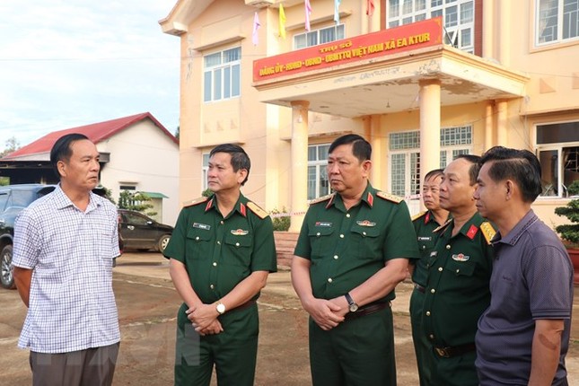 Đoàn công tác BQP kiểm tra hiện trường vụ tấn công tại Đắk Lắk ảnh 5