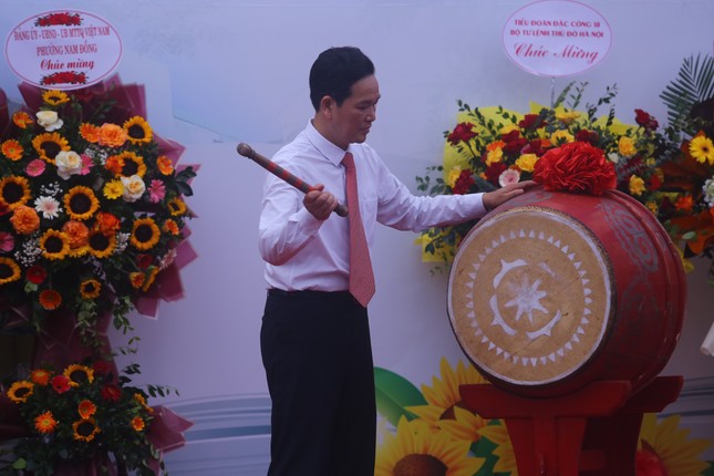 Khai giảng tại ngôi trường đặc biệt ở Hà Nội, dùng tay hát quốc ca ảnh 24