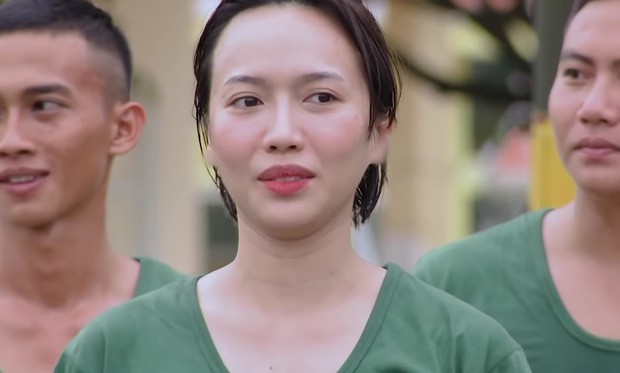 Nhan sắc mặt mộc gây bất ngờ của Diệu Nhi, Khánh Vân và dàn mỹ nhân 'Sao Nhập Ngũ' ảnh 4