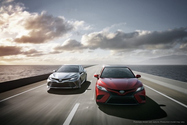 Toyota công bố các phiên bản và mức giá cho Camry 2019 ảnh 2