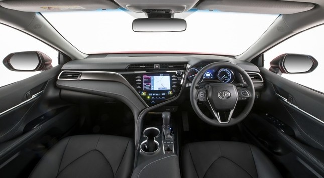 Nội thất của Toyota Camry thế hệ mới