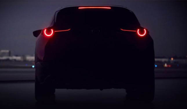 Mazda dự định tung thêm 2 mẫu crossover mới ảnh 1