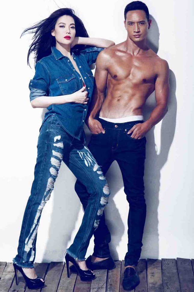 Trương Ngọc Ánh tình tứ bên bạn diễn 'bán nude' ảnh 1