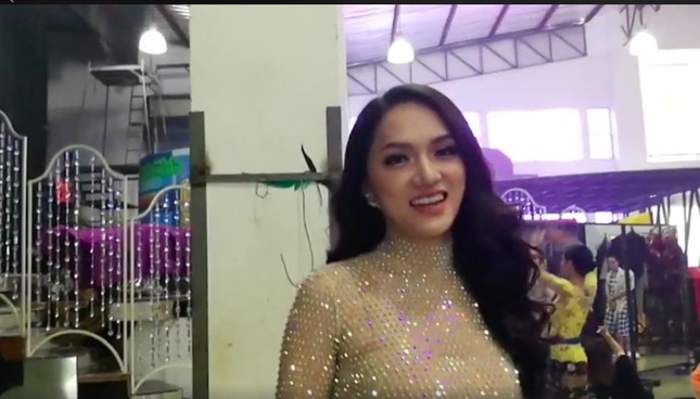Hương Giang Idol lọt top 15 phần thi tài năng tại Hoa hậu chuyển giới ảnh 1