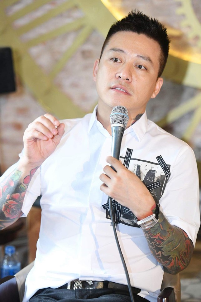 Tuấn Hưng mở họp báo, tiết lộ về liveshow mới miễn phí ảnh 1