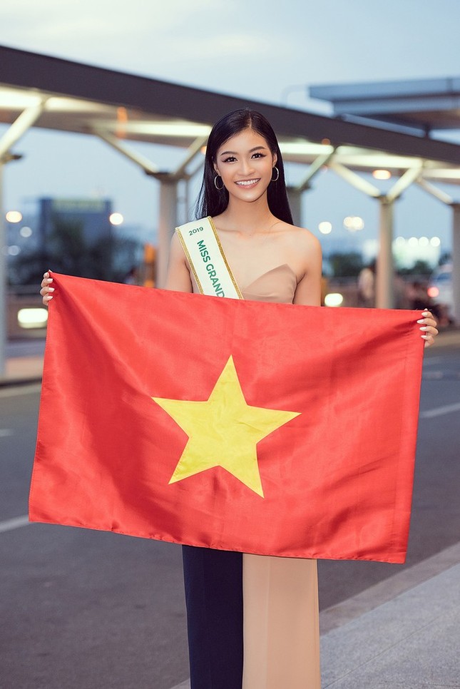 Khách sạn của các thí sinh Miss Grand 2019 ở Venezuela bị bốc cháy dữ dội ảnh 3