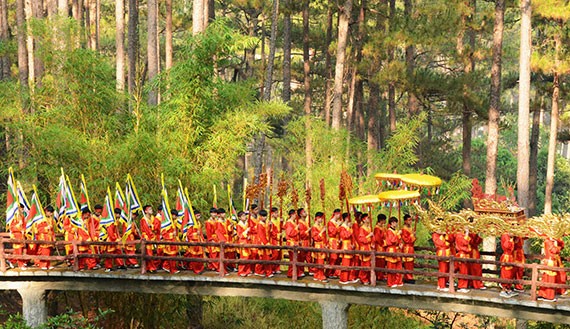 Đà Lạt tổ chức Giỗ Tổ Hùng Vương trên đỉnh núi Phượng Hoàng ảnh 1