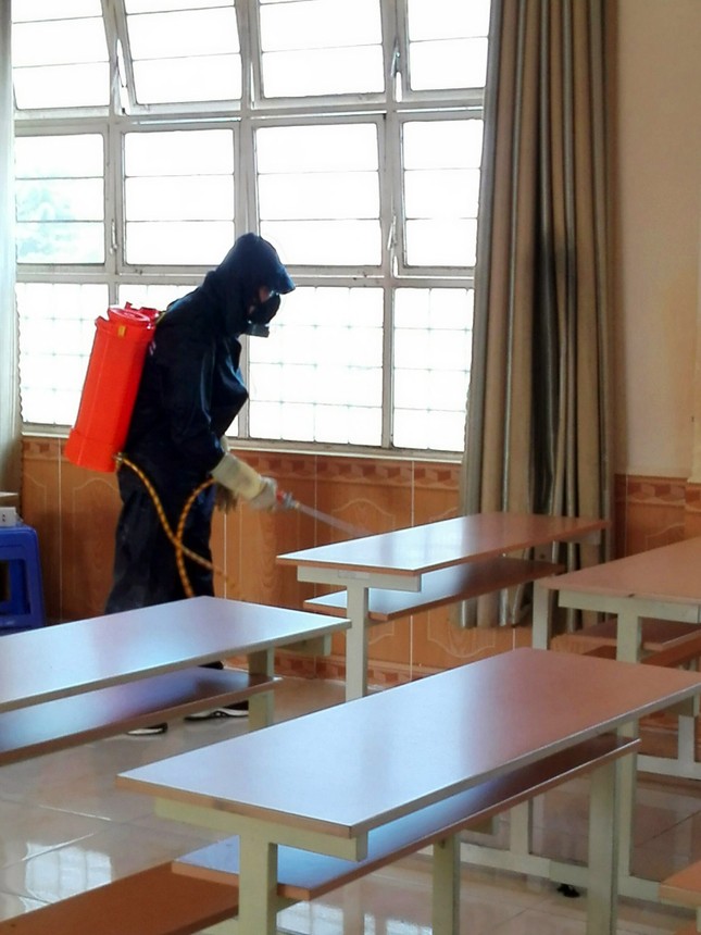 Lâm Đồng: Các trường hợp cách ly phòng dịch COVID-19 được thi cùng đợt ảnh 1